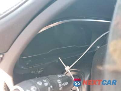 Zdjęcie 9 z 12 samochodu: 2023 CHEVROLET TAHOE C1500 LT VIN:1GNSCNKD0PR513808 - miniatura