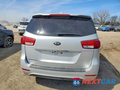Zdjęcie 6 z 13 samochodu: 2018 KIA SEDONA L VIN:KNDMA5C13J6388789 - miniatura