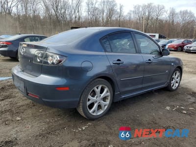 Trzecie zdjęcie samochodu z tyłu: 2008 MAZDA 3 S VIN:JM1BK323581182120 - miniatura