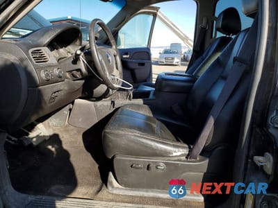 Zdjęcie 7 z 13 samochodu: 2012 CHEVROLET SILVERADO K1500 LTZ VIN:3GCPKTE71CG113908 - miniatura