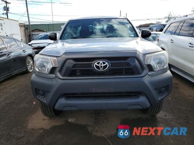 Piąte zdjęcie samochodu w środku: 2015 TOYOTA TACOMA BASE VIN:5TFUX4EN6FX037403 - miniatura