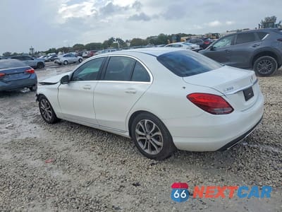 Drugie zdjęcie samochodu z przodu: 2016 MERCEDES-BENZ C 300 VIN:55SWF4JB9GU177060 - miniatura