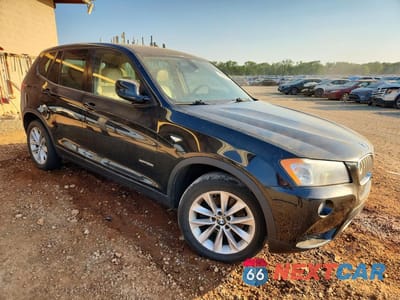 Czwarte zdjęcie samochodu z boku: 2013 BMW X3 VIN:5UXWX9C58D0A20280 - miniatura