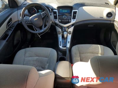 Zdjęcie 8 z 11 samochodu: 2016 CHEV CRUZE VIN:1G1PE5SBXG7103089 - miniatura