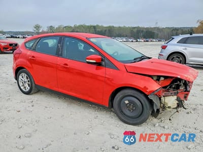 Czwarte zdjęcie samochodu z boku: 2017 FORD FOCUS SE VIN:1FADP3K23HL268277 - miniatura