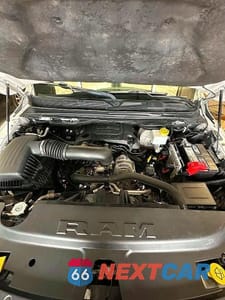 Zdjęcie 7 z 10 samochodu: 2022 RAM 1500 BIG HORN VIN:1C6RREFT9NN275976 - miniatura