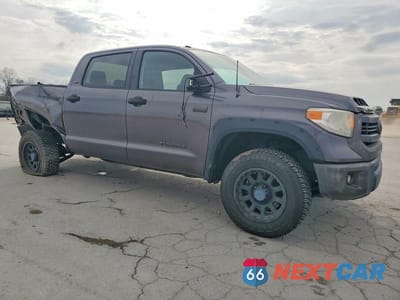 Czwarte zdjęcie samochodu z boku: 2015 TOYOTA TUNDRA SR5 VIN:5TFDW5F10FX428874 - miniatura