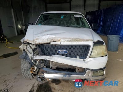 Piąte zdjęcie samochodu w środku: 2004 FORD F150 VIN:1FTPX14544NB93672 - miniatura