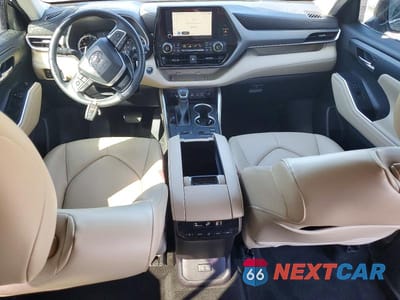 Zdjęcie 8 z 13 samochodu: 2023 TOYOTA HIGHLANDER XLE VIN:5TDKDRAH8PS004858 - miniatura