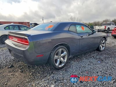 Trzecie zdjęcie samochodu z tyłu: 2013 DODGE CHALLENGER SXT VIN:2C3CDYAG6DH631322 - miniatura