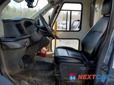 Zdjęcie 7 z 13 samochodu: 2021 FORD TRANSIT T-350 - STEP VAN - PRIOR FLEET VIN:1FDDF6P86MKA55640 - miniatura