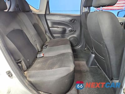 Zdjęcie 10 z 12 samochodu: 2018 NISSAN VERSA NOTE S VIN:3N1CE2CP7JL351966 - miniatura