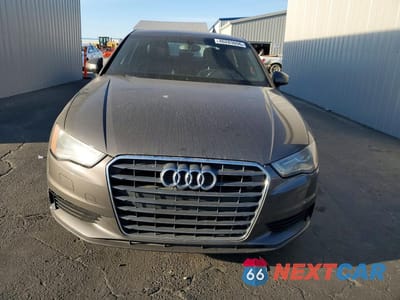 Piąte zdjęcie samochodu w środku: 2015 AUDI A3 PREMIUM VIN:WAUACGFF9F1069592 - miniatura