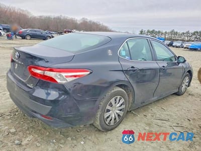 Trzecie zdjęcie samochodu z tyłu: 2018 TOYOTA CAMRY HYBRID LE VIN:4T1B31HK5JU503198 - miniatura
