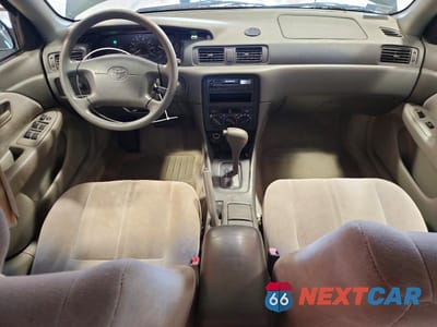 Zdjęcie 8 z 12 samochodu: 1997 TOYOTA CAMRY LE VIN:JT2BG22K7V0013696 - miniatura