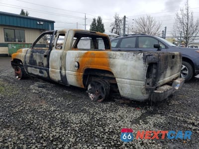 Drugie zdjęcie samochodu z przodu: 2000 DODGE RAM 1500 VIN:3B7HF13Z5YG142305 - miniatura