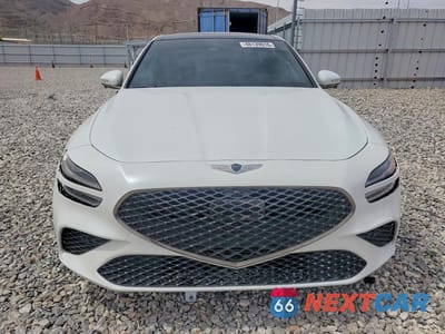 Piąte zdjęcie samochodu w środku: 2022 GENESIS G70 3.3T STANDARD VIN:KMTG54TE0NU103726 - miniatura
