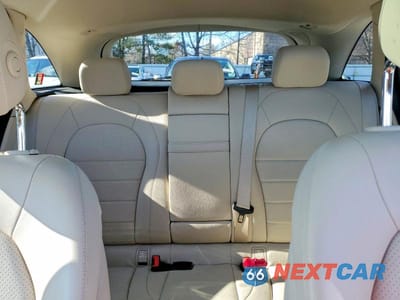 Zdjęcie 10 z 13 samochodu: 2018 MERCEDES-BENZ GLC 300 4MATIC VIN:WDC0G4KBXJV053644 - miniatura