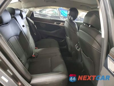 Zdjęcie 10 z 11 samochodu: 2018 GENESIS G80 5.0 ULTIMATE VIN:KMHGN4JF7JU251212 - miniatura