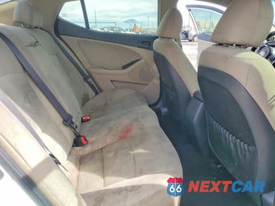 Zdjęcie 10 z 12 samochodu: 2015 KIA OPTIMA LX VIN:KNAGM4A72F5664573 - miniatura