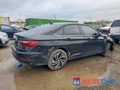 Trzecie zdjęcie samochodu z tyłu: 2020 VOLKSWAGEN JETTA SEL PREMIUM VIN:3VWGB7BU3LM045594 - miniatura