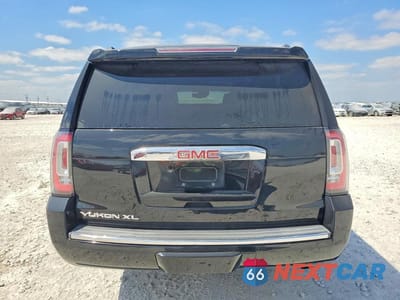 Zdjęcie 6 z 13 samochodu: 2019 GMC YUKON XL DENALI VIN:1GKS1HKJ4KR222473 - miniatura