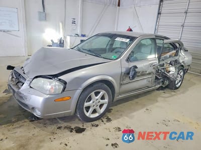2002 NISSAN MAXIMA GXE JN1DA31D22T424785 - główne zdjęcie licytacji z USA - miniatura