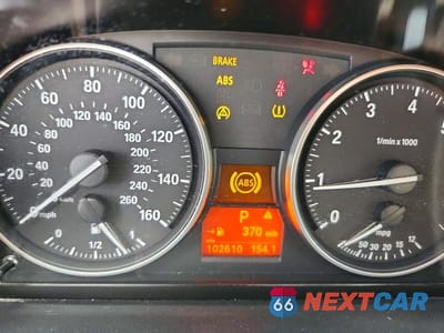 Zdjęcie 9 z 12 samochodu: 2009 BMW 328 I VIN:WBAPH77569NM27570 - miniatura