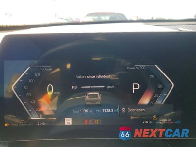 Zdjęcie 9 z 11 samochodu: 2025 BMW X2 XDRIVE28I VIN:WBX63GM08S5324438 - miniatura