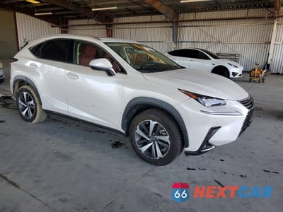 Czwarte zdjęcie samochodu z boku: 2020 LEXUS NX 300 BASE VIN:JTJGARDZ4L5018627 - miniatura