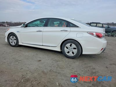 Drugie zdjęcie samochodu z przodu: 2012 HYUNDAI SONATA HYBRID BASE VIN:KMHEC4A40CA032690 - miniatura