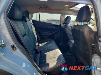 Zdjęcie 11 z 14 samochodu: 2018 SUBARU CROSSTREK LIMITED VIN:JF2GTAMC0J8269510 - miniatura