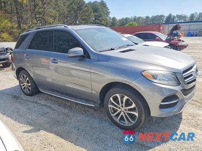 Czwarte zdjęcie samochodu z boku: 2016 MERCEDES-BENZ GLE 350 VIN:4JGDA5JB7GA652450 - miniatura