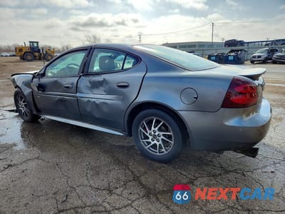 Drugie zdjęcie samochodu z przodu: 2004 PONTIAC GRAND PRIX GTP VIN:2G2WR544241367992 - miniatura