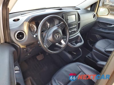 Zdjęcie 8 z 14 samochodu: 2016 MERCEDES-BENZ METRIS VIN:WD4PG2EE6G3090988 - miniatura