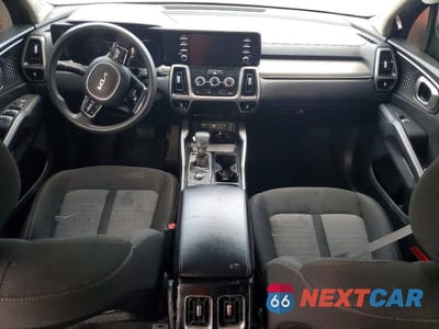 Zdjęcie 8 z 12 samochodu: 2022 KIA SORENTO LX VIN:5XYRG4LC6NG091552 - miniatura