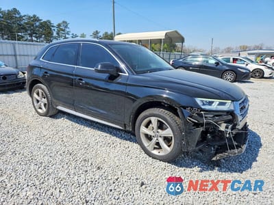 Czwarte zdjęcie samochodu z boku: 2020 AUDI Q5 PREMIUM PLUS VIN:WA1BNAFY2L2069708 - miniatura