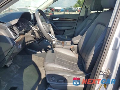 Zdjęcie 7 z 13 samochodu: 2019 AUDI Q5 PREMIUM VIN:WA1ANAFY1K2048228 - miniatura