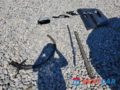 Zdjęcie 12 z 12 samochodu: 2017 NISSAN ROGUE S VIN:KNMAT2MT0HP554380 - miniatura