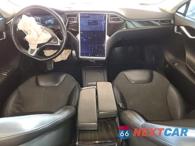 Zdjęcie 8 z 11 samochodu: 2016 TESLA MODEL S VIN:5YJSA1E18GF147370 - miniatura