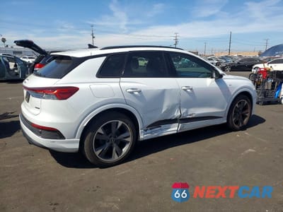 Trzecie zdjęcie samochodu z tyłu: 2024 AUDI Q4 E-TRON PREMIUM VIN:WA1KUBFZ2RP058124 - miniatura