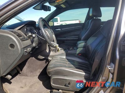 Zdjęcie 7 z 12 samochodu: 2018 CHRYSLER 300 S VIN:2C3CCABG5JH214200 - miniatura