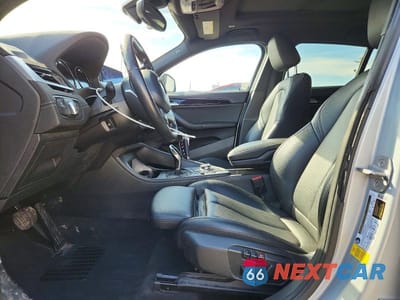 Zdjęcie 7 z 12 samochodu: 2020 BMW X2 SDRIVE28I VIN:WBXYH9C04L5P15675 - miniatura