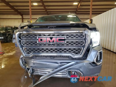 Piąte zdjęcie samochodu w środku: 2019 GMC SIERRA K1500 DENALI VIN:1GTU9FEL8KZ259752 - miniatura