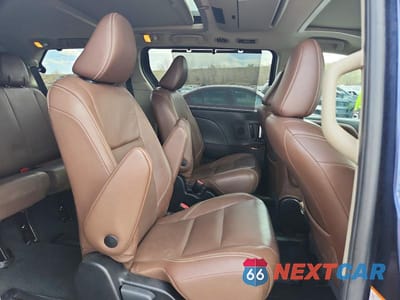 Zdjęcie 11 z 13 samochodu: 2019 TOYOTA SIENNA LIMITED PREMIUM 7-PASSENGER VIN:5TDDZ3DC4KS216933 - miniatura