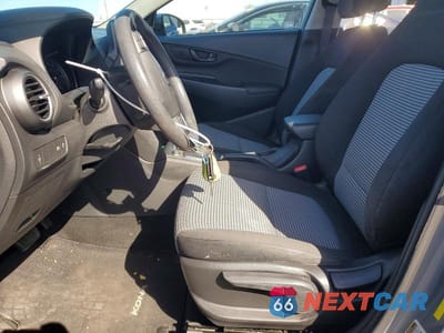 Zdjęcie 7 z 13 samochodu: 2021 HYUNDAI KONA SE VIN:KM8K12AAXMU661327 - miniatura