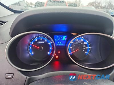 Zdjęcie 9 z 12 samochodu: 2013 HYUNDAI TUCSON GLS VIN:KM8JUCAC0DU573736 - miniatura