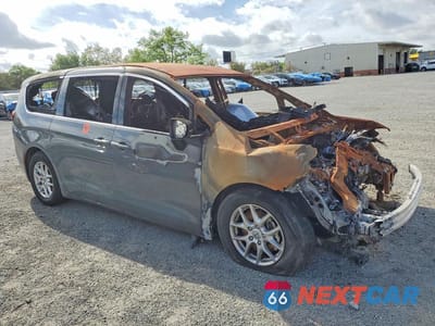 Czwarte zdjęcie samochodu z boku: 2025 CHRYSLER PACIFICA SELECT VIN:2C4RC1BG6SR504432 - miniatura