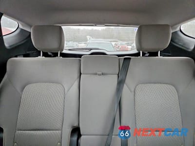 Zdjęcie 10 z 12 samochodu: 2018 HYUNDAI SANTA FE SPORT 2.4L VIN:5NMZTDLB9JH085781 - miniatura