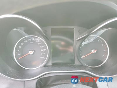 Zdjęcie 9 z 11 samochodu: 2020 MERCEDES-BENZ C 300 4MATIC VIN:W1KWF8EB9LR603617 - miniatura